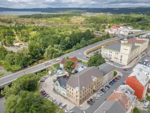 Prodej komerční nemovitosti, Sokolov, Nádražní, 1600 m2