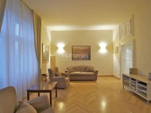 Pronájem bytu 2+kk, Praha - Malá Strana, Újezd, 73 m2