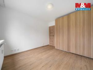 Prodej bytu 3+kk, Praha - Prosek, Veltruská, 54 m2