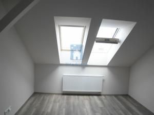 Pronájem bytu 2+kk, Plzeň, Barrandova, 57 m2