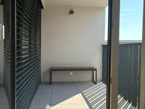 Pronájem bytu 2+kk, Praha - Žižkov, Dagmar Burešové, 56 m2