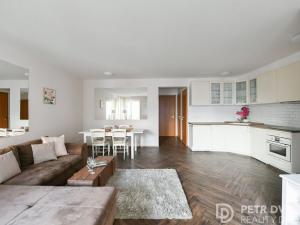 Pronájem bytu 3+kk, Praha - Vinohrady, Záhřebská, 68 m2
