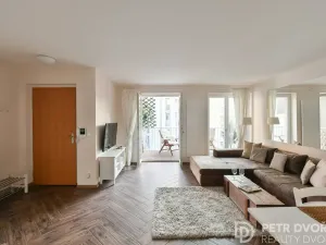 Pronájem bytu 3+kk, Praha - Vinohrady, Záhřebská, 68 m2