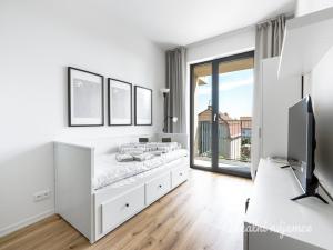 Pronájem bytu 1+kk, Praha - Kyje, Za černým mostem, 24 m2