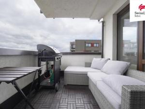 Prodej bytu 3+kk, Praha - Dolní Měcholupy, Kardausova, 90 m2