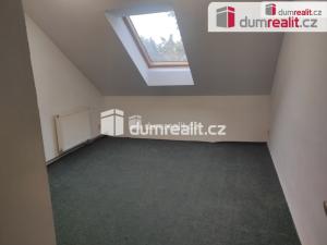 Pronájem bytu 3+1, Poděbrady - Poděbrady II, Na Valech, 85 m2