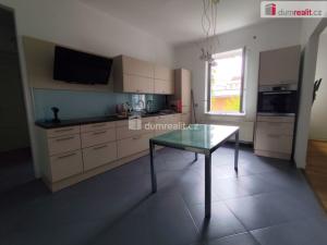 Pronájem bytu 3+1, Poděbrady - Poděbrady II, Na Valech, 60 m2