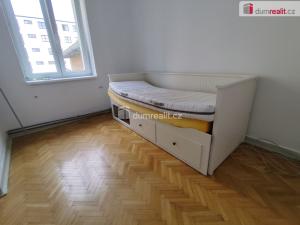 Pronájem bytu 3+1, Poděbrady - Poděbrady II, Na Valech, 60 m2
