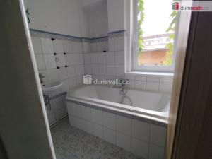 Pronájem bytu 3+1, Poděbrady - Poděbrady II, Na Valech, 60 m2