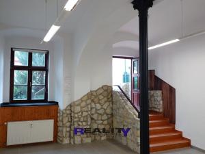 Pronájem kanceláře, Žatec, třída Obránců míru, 38 m2