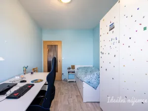 Pronájem bytu 3+kk, Praha - Kolovraty, Preislerova, 70 m2
