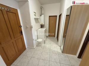 Pronájem bytu 1+1, Praha - Nusle, Čestmírova, 32 m2