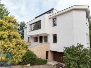 Pronájem rodinného domu, Praha - Lhotka, Na dlouhé mezi, 436 m2