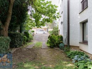 Pronájem rodinného domu, Praha - Lhotka, Na dlouhé mezi, 436 m2