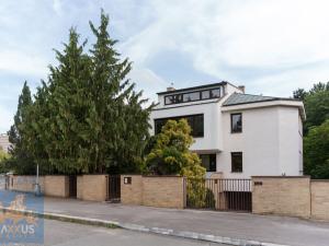 Pronájem rodinného domu, Praha - Lhotka, Na dlouhé mezi, 436 m2