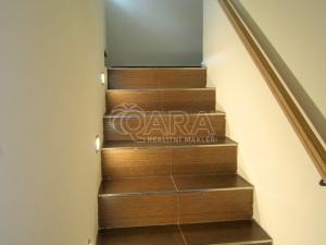 Pronájem rodinného domu, Praha - Zbraslav, K Belvederu, 159 m2