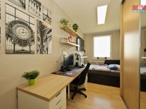 Prodej bytu 3+1, Praha - Háje, Hekrova, 74 m2