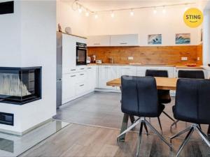 Pronájem rodinného domu, Vrbovec - Hnízdo, 125 m2
