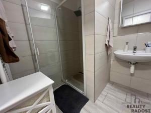 Pronájem bytu 1+kk, Bystřice nad Pernštejnem, Forota, 35 m2