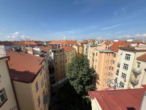 Pronájem bytu 3+kk, Praha - Žižkov, Pospíšilova, 96 m2