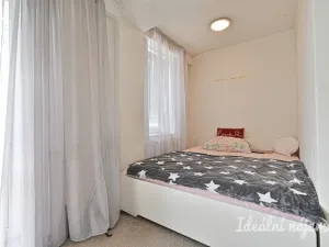 Pronájem bytu 1+1, Brno, Mojmírovo náměstí, 36 m2
