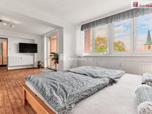 Prodej bytu 2+1, Měděnec, Náměstí, 72 m2