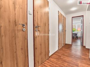Prodej bytu 2+1, Měděnec, Náměstí, 72 m2
