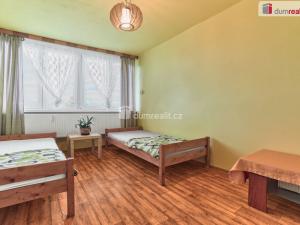 Prodej bytu 2+1, Měděnec, Náměstí, 72 m2