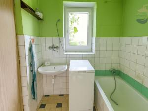 Prodej rodinného domu, Myslív, 127 m2