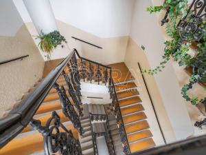Pronájem bytu 3+1, Praha, Americká, 93 m2