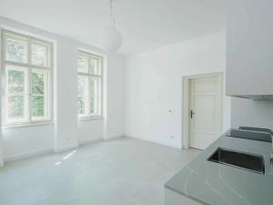 Pronájem bytu 3+kk, Praha, Karoliny Světlé, 78 m2