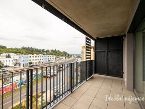 Pronájem bytu 1+kk, Praha - Modřany, Mezi vodami, 41 m2