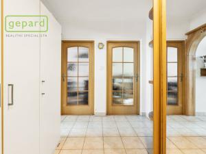 Prodej bytu 3+1, Karlovy Vary, U Trati, 81 m2