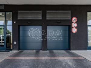 Pronájem garážového stání, Praha - Strašnice, Zvěřinova, 15 m2
