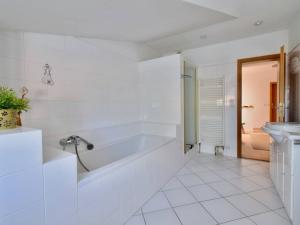 Pronájem bytu 5+1, Brno - Žebětín, Ríšova, 150 m2