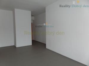Pronájem bytu 1+kk, Opava, Popská, 28 m2