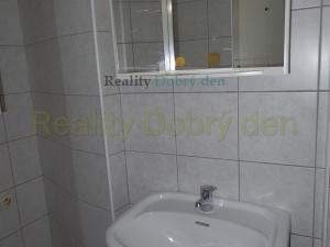 Pronájem bytu 1+kk, Opava, Popská, 28 m2