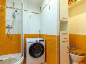 Prodej bytu 3+1, Praha - Čimice, Chvatěrubská, 75 m2