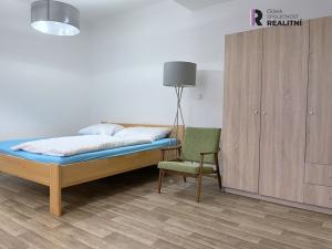 Pronájem bytu 1+kk, Karlovy Vary - Drahovice, Lidická, 34 m2