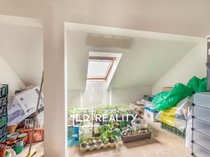 Prodej rodinného domu, Praha - Horní Počernice, Otovická, 230 m2