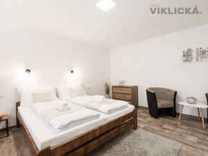 Prodej ubytování, Hlohovec, Hlavní, 200 m2