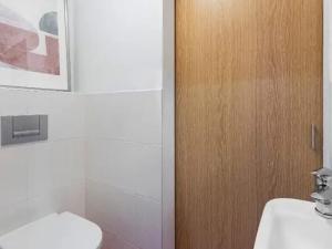 Pronájem bytu 3+kk, Praha - Modřany, Na Srážku, 87 m2