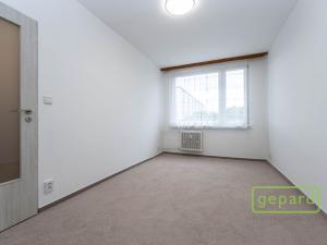Pronájem bytu 3+1, Praha, Štíbrova, 66 m2