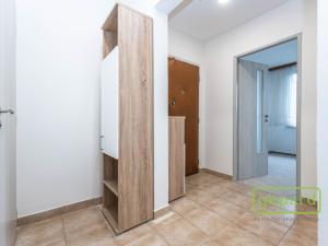 Pronájem bytu 3+1, Praha, Štíbrova, 66 m2