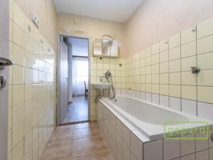 Pronájem bytu 3+1, Praha, Štíbrova, 66 m2