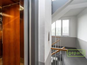 Pronájem bytu 3+1, Praha, Štíbrova, 66 m2