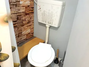 Pronájem bytu 1+kk, Hradec Králové, Třebechovická, 35 m2