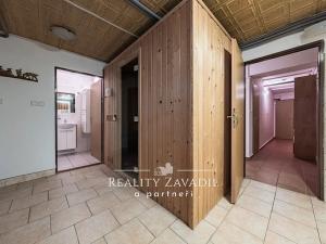 Prodej rodinného domu, Chvaletice, Budovatelů, 350 m2