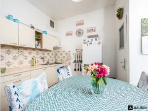 Pronájem bytu 2+1, Pardubice - Zelené Předměstí, Jungmannova, 70 m2