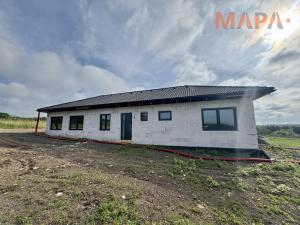 Prodej rodinného domu, Černovice, 279 m2